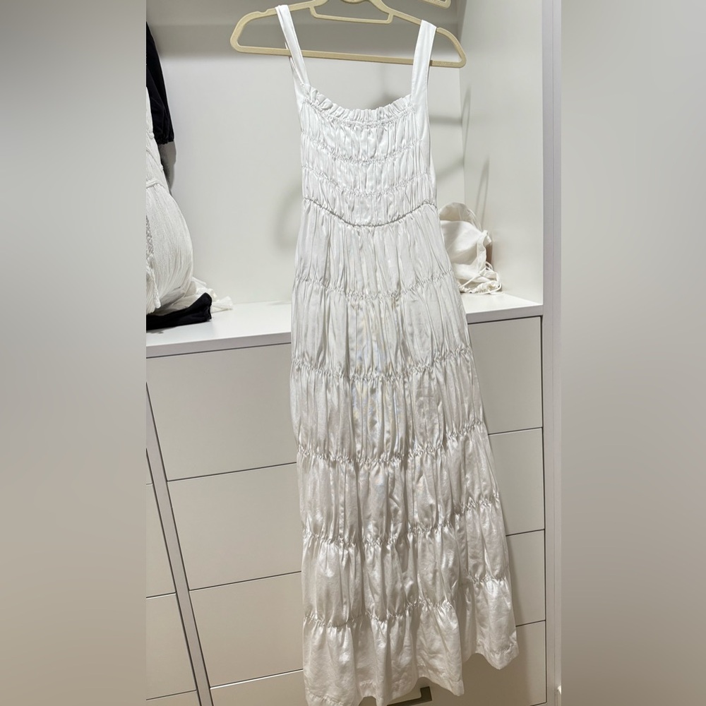 Elegant White Maxi Dress